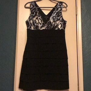 ➡️Price Drop⬅️Dress Blue and Black